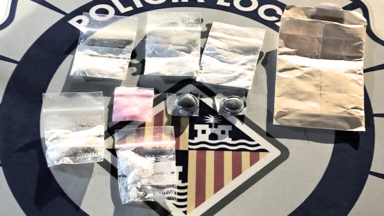 Pillado un grupo de jóvenes con tusi, éxtasis y Viagra en Son Rossinyol