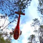 Helic&oacute;ptero Milana de los Bomberos de Mallorca en acci&oacute;n de rescate