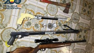Varias armas intervenidas en una operaci&oacute;n policial en Palma.