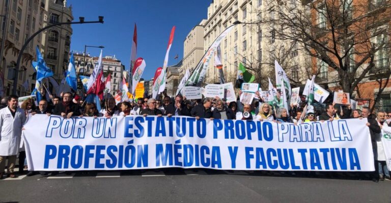 La huelga m&eacute;dica en Baleares cost&oacute; 7,2 millones de euros, afectando a 52,000 ciudadanos. La consellera de Salud defendi&oacute; la gesti&oacute;n del Govern