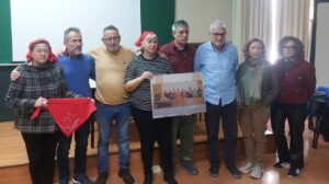 Miembros de la Asociaci&oacute;n Memoria de Mallorca en un evento