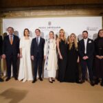 Grupo de personas en la gala de Moda Artesana de Mallorca