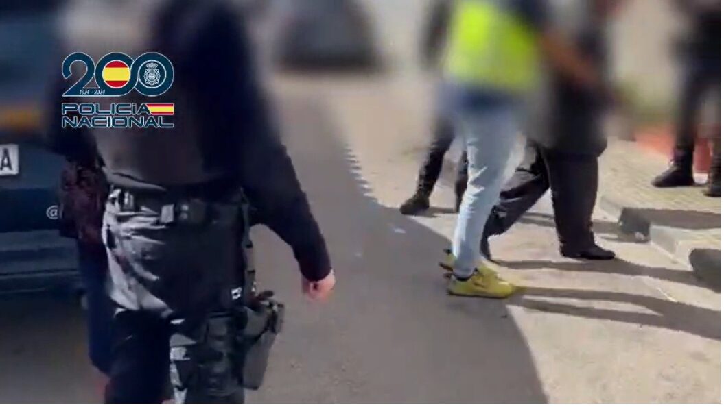 Polic&iacute;a Nacional detiene a una pareja por tr&aacute;fico de drogas