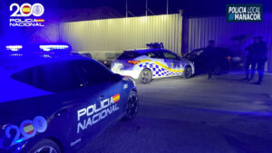 Huida temeraria en Manacor: tres j&oacute;venes encapuchados intentan embestir a la Polic&iacute;a