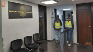 Una cita en un hotel acaba en amenazas con un t&aacute;ser, un robo y una agresi&oacute;n