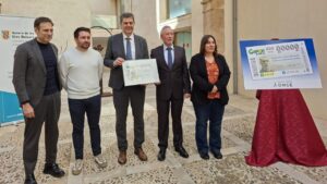 Presentaci&oacute;n del cup&oacute;n de la ONCE en homenaje a Joan Alcover