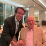 Aznar y don Juan Carlos en un encuentro cordial en un hotel