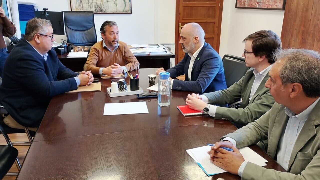 Reuni&oacute;n del Consell de Mallorca con representantes de Baleval sobre c&aacute;maras de tr&aacute;fico