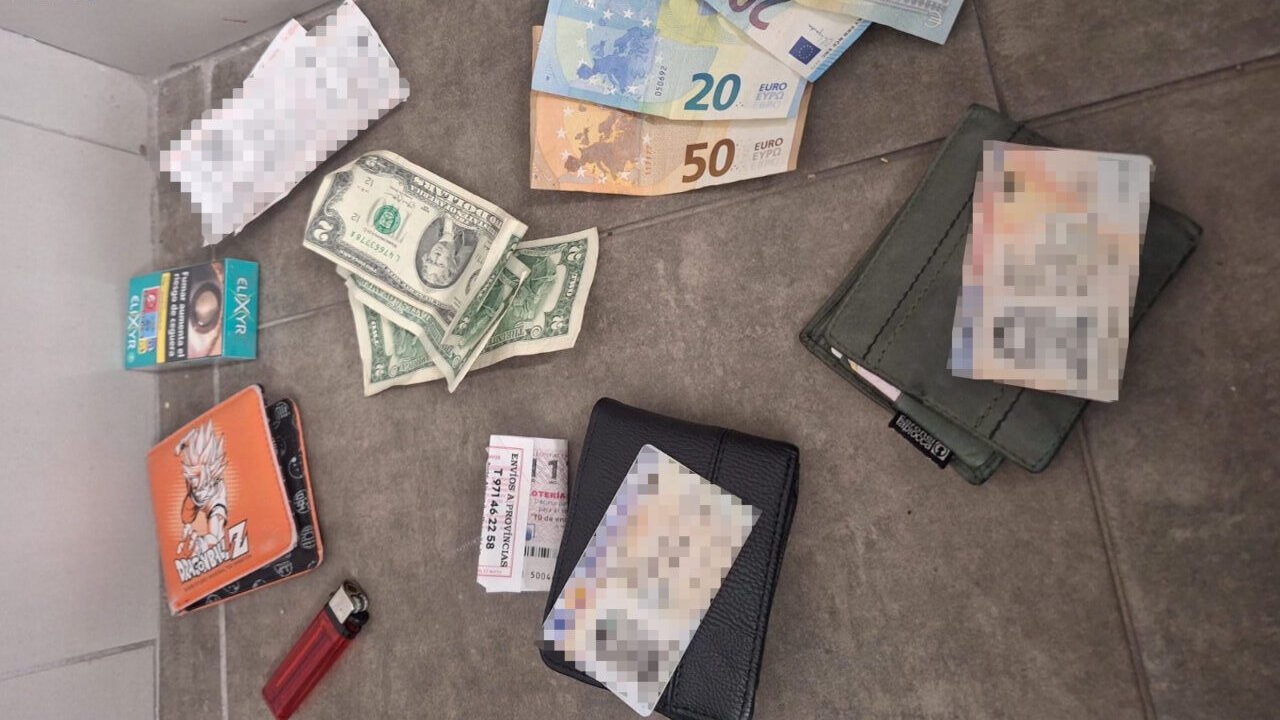 Un hombre roba en 17 taquillas de empleados de un supermercado de Palma