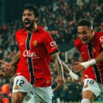 Samu Costa y compa&ntilde;ero celebrando un gol en el RCD Mallorca