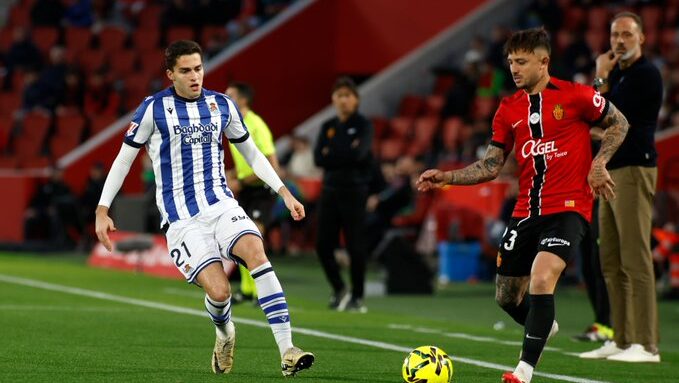 Gustavo Siviero dirigiendo al Mallorca en un partido de f&uacute;tbol