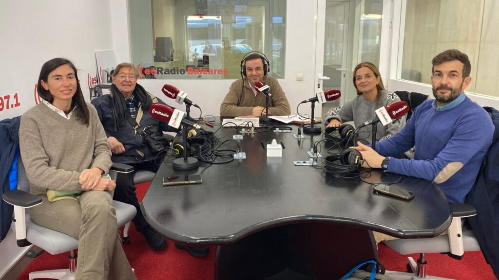 Participantes de la Tertulia del Contrapunto en esRadio Baleares