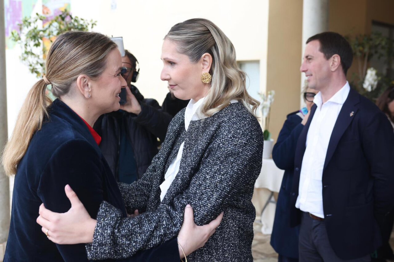 Maria Agn&egrave;s Sampol durante su toma de posesi&oacute;n como alcaldesa de Porreres.
