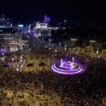 Multitudinaria manifestaci&oacute;n por el D&iacute;a Internacional de la Mujer en Madrid.