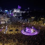 Multitudinaria manifestaci&oacute;n por el D&iacute;a Internacional de la Mujer en Madrid.