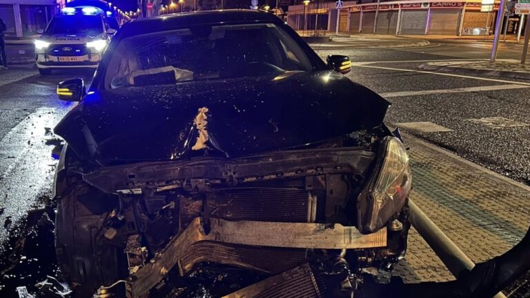 Accidentes, fugas y alcohol al volante en un fin de semana agitado en Alc&uacute;dia