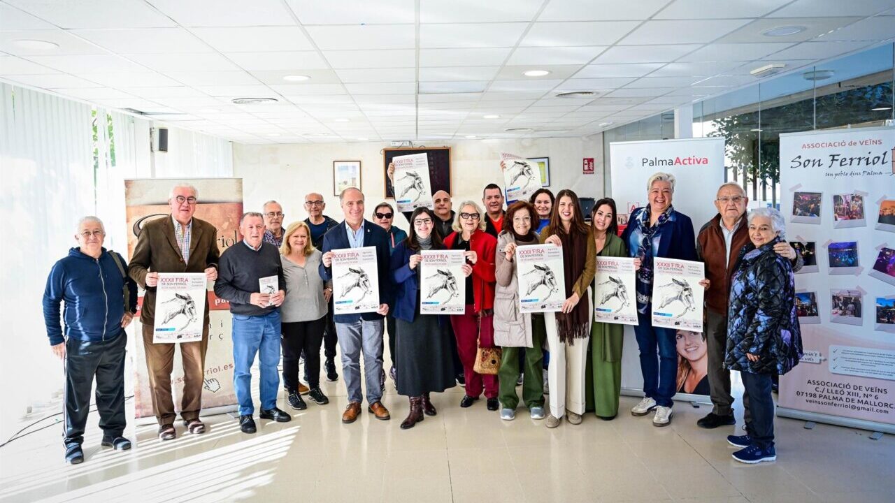 Grupo de personas en la presentaci&oacute;n de la Fira de Son Ferriol