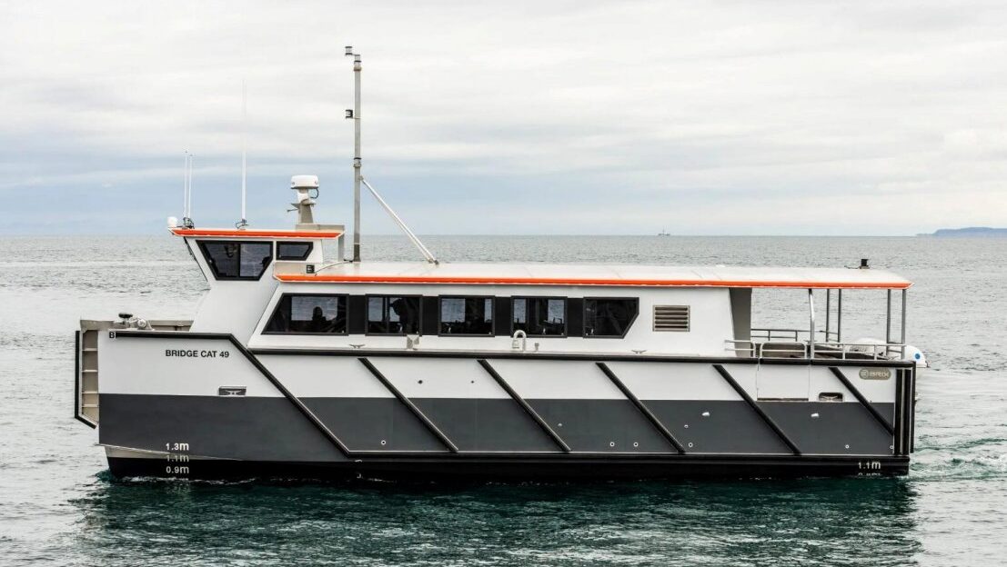 Catamar&aacute;n h&iacute;brido del futuro Bus N&agrave;utic de Palma en el mar
