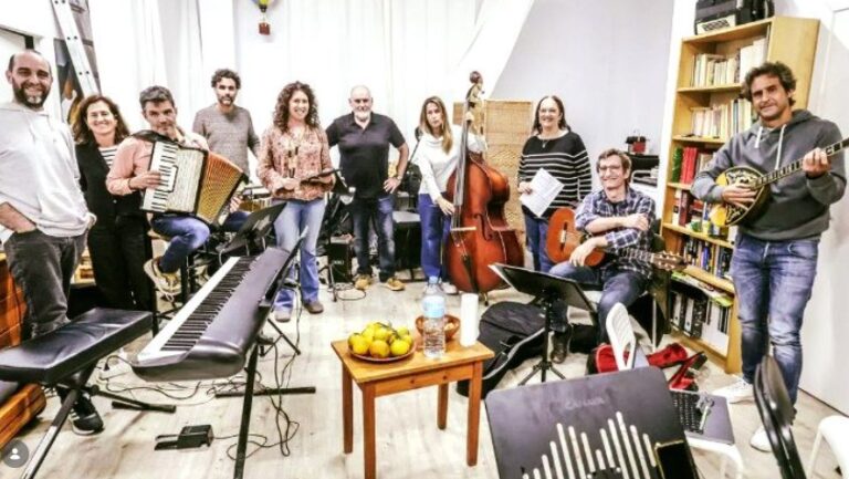 Cap Pela presenta un nuevo disco despu&eacute;s de nueve a&ntilde;os sin material propio