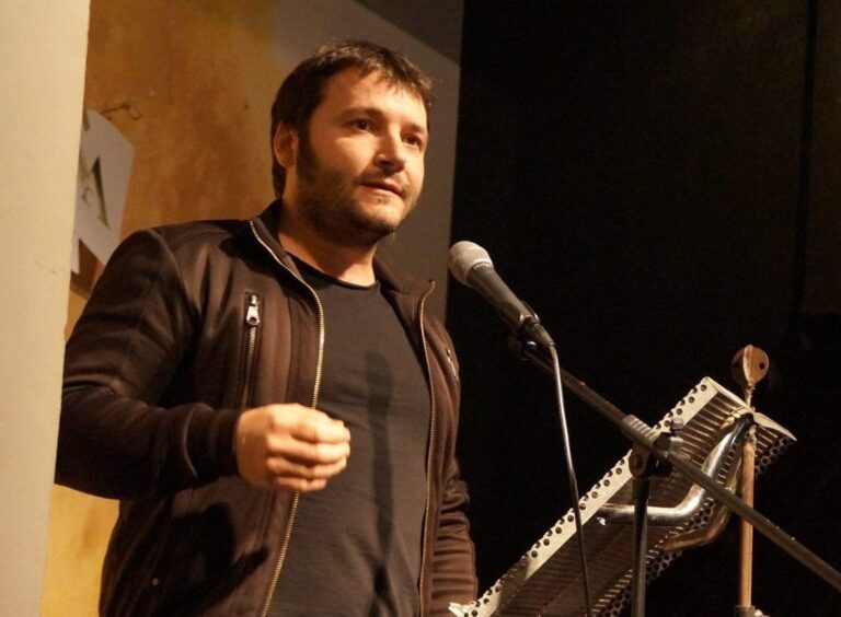 Carles Rebassa durante su discurso al recibir el Premio Sant Jordi