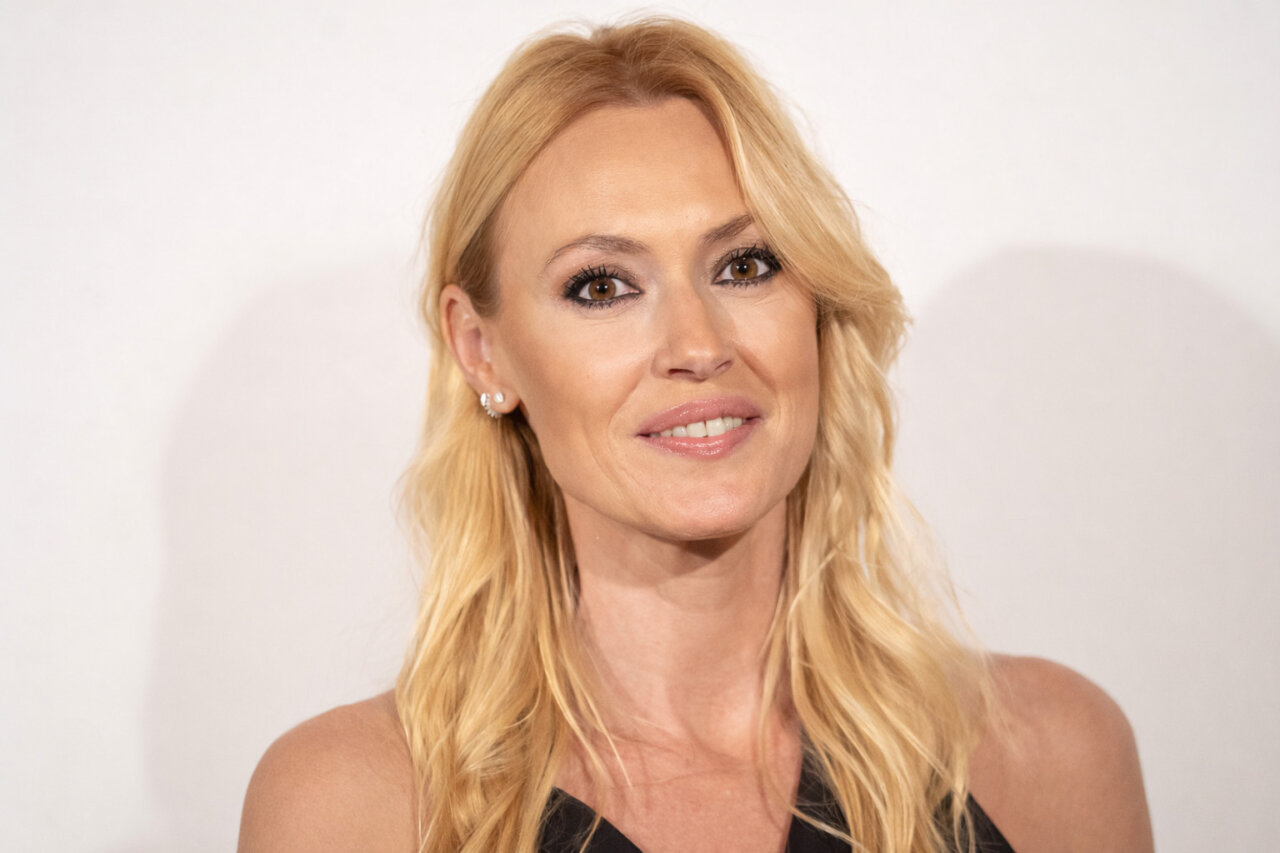 Carolina Cerezuela sonriente en un evento sobre moda artesanal en Mallorca