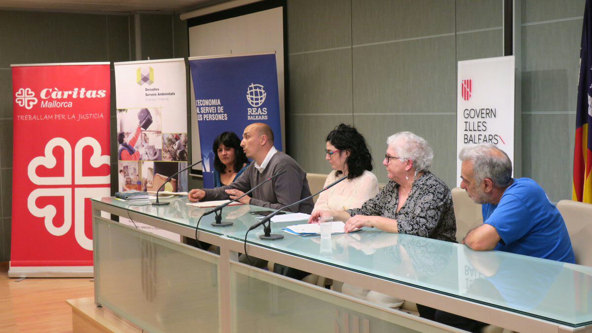 Reuni&oacute;n sobre econom&iacute;a circular y empleo en Baleares con representantes de varias organizaciones