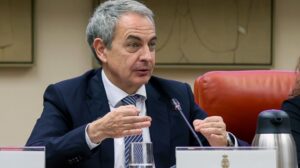 Jos&eacute; Luis Rodr&iacute;guez Zapatero hablando en el Senado sobre Plus Ultra