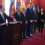Discurso en el Día de Baleares con políticos presentes en el evento