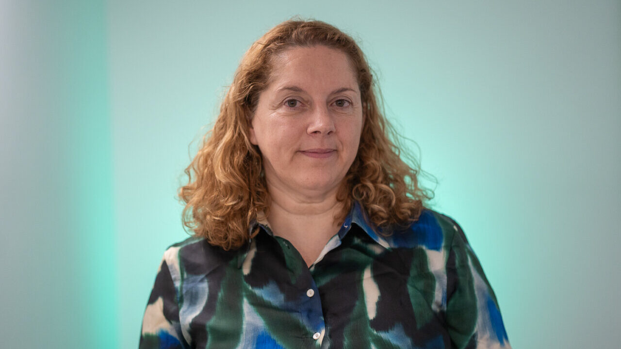 Retrato de Ana Belén Velasco, gerente de la Asociación contra el cáncer en Baleares.