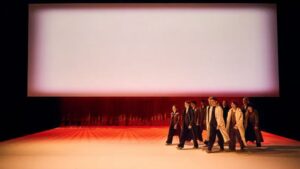 Bailarines de Mal Pelo en el espect&aacute;culo WE. Nosaltres i els temps en el Teatre Principal de Palma.