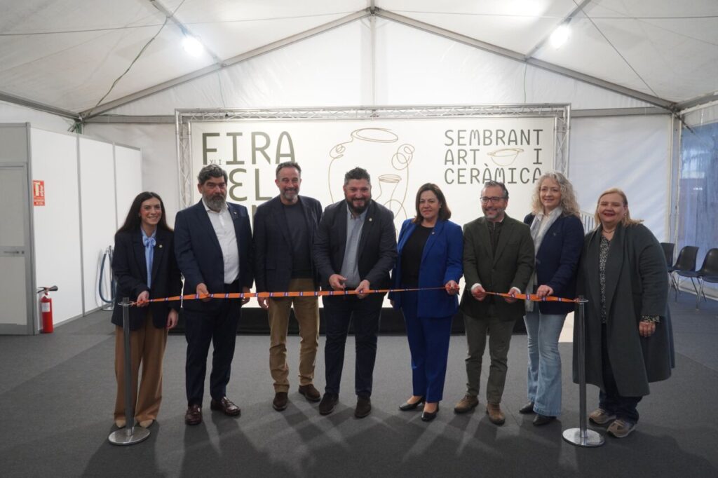 Inauguraci&oacute;n de la Feria del Barro en Marratx&iacute; con autoridades locales