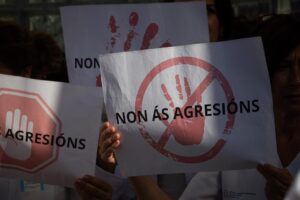 Protesta contra agresiones al personal sanitario en Baleares