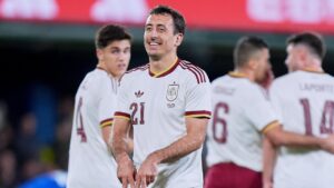 Oyarzabal celebra un gol durante el amistoso Espa&ntilde;a vs Serbia