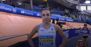 Atleta Esperan&ccedil;a Cladera en el Vel&oacute;dromo Luis Puig de Valencia.