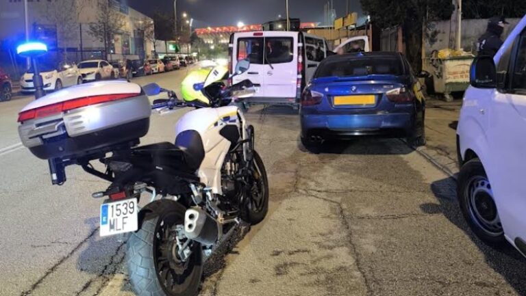 La Polic&iacute;a requisa un coche y destapa un largo historial de multas sin pagar del conductor