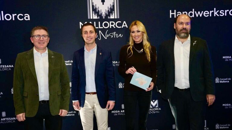 Presentaci&oacute;n de la Ruta de la Moda Artesana en Berl&iacute;n con Carolina Cerezuela