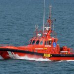 Embarcaci&oacute;n de Salvamento Mar&iacute;timo en el mar cerca de Mallorca