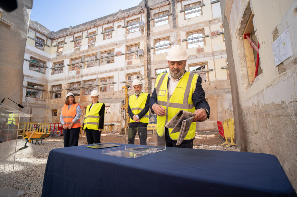 Inicio de la rehabilitaci&oacute;n del edificio Cecili Metel en Palma