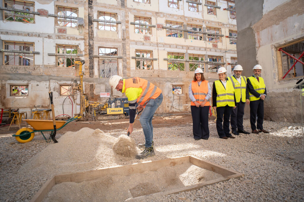 Inicio de obras de rehabilitaci&oacute;n del edificio Cecili Metel en Palma.