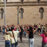 Grupo de j&oacute;venes participando en actividades del Acampallengua en Manacor