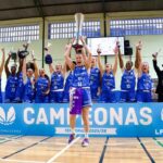 Equipo Azulmarino celebra su victoria en la Liga Femenina Challenge 2026