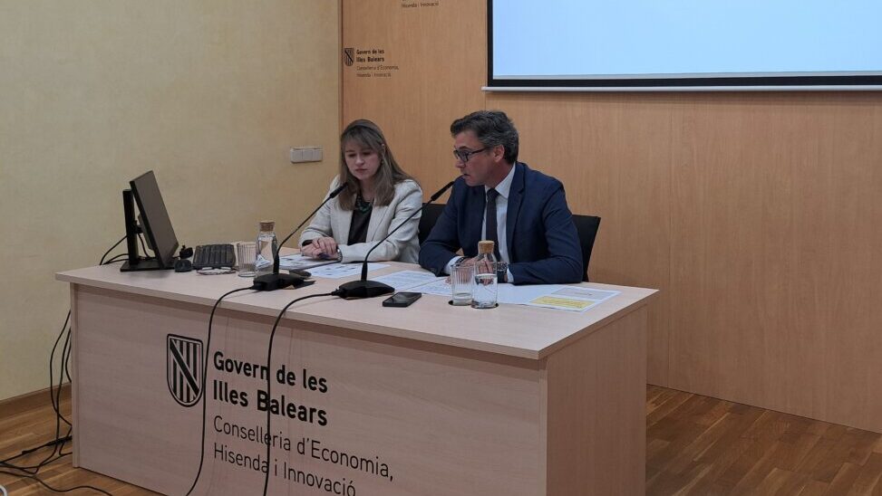 Reuni&oacute;n del Govern de les Illes Balears sobre econom&iacute;a y crisis