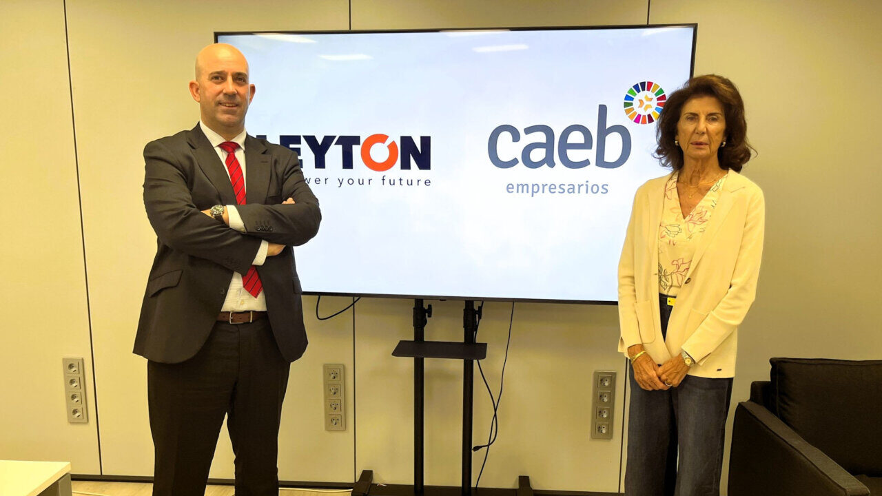 Carmen Planas y Carlos J. Rodr&iacute;guez en evento de Leyton Iberia y CAEB