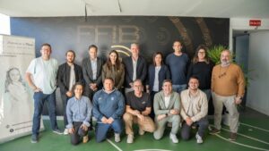 Grupo de personas en la presentaci&oacute;n del 30&ordm; aniversario del CE Algaida