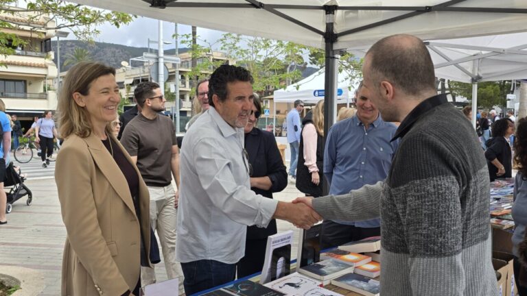 Palmanova se llena de cultura con el Día del Libro y la fiesta de Saint George