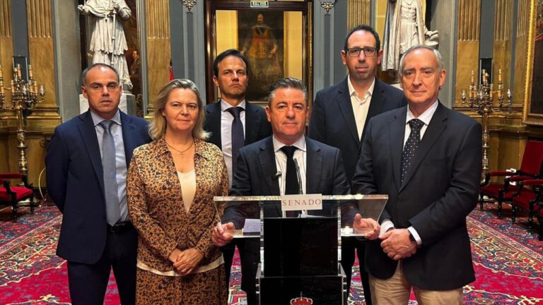 Diputados y senadores del Partido Popular en el Senado de Espa&ntilde;a