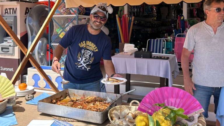 Degustaci&oacute;n de pescado local en la III Fira des Peix en Ibiza