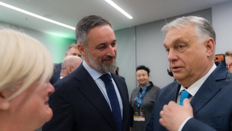 Santiago Abascal y Viktor Orb&aacute;n.