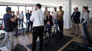 Inauguraci&oacute;n del Instituto de Salud y Deporte CESAG con asistentes y presentadores