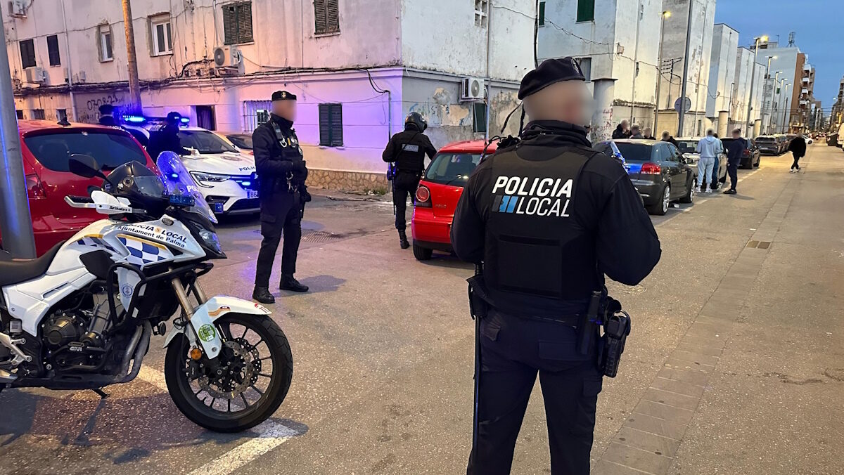 Armas, drogas y decenas de denuncias en dos controles durante Semana Santa en Palma